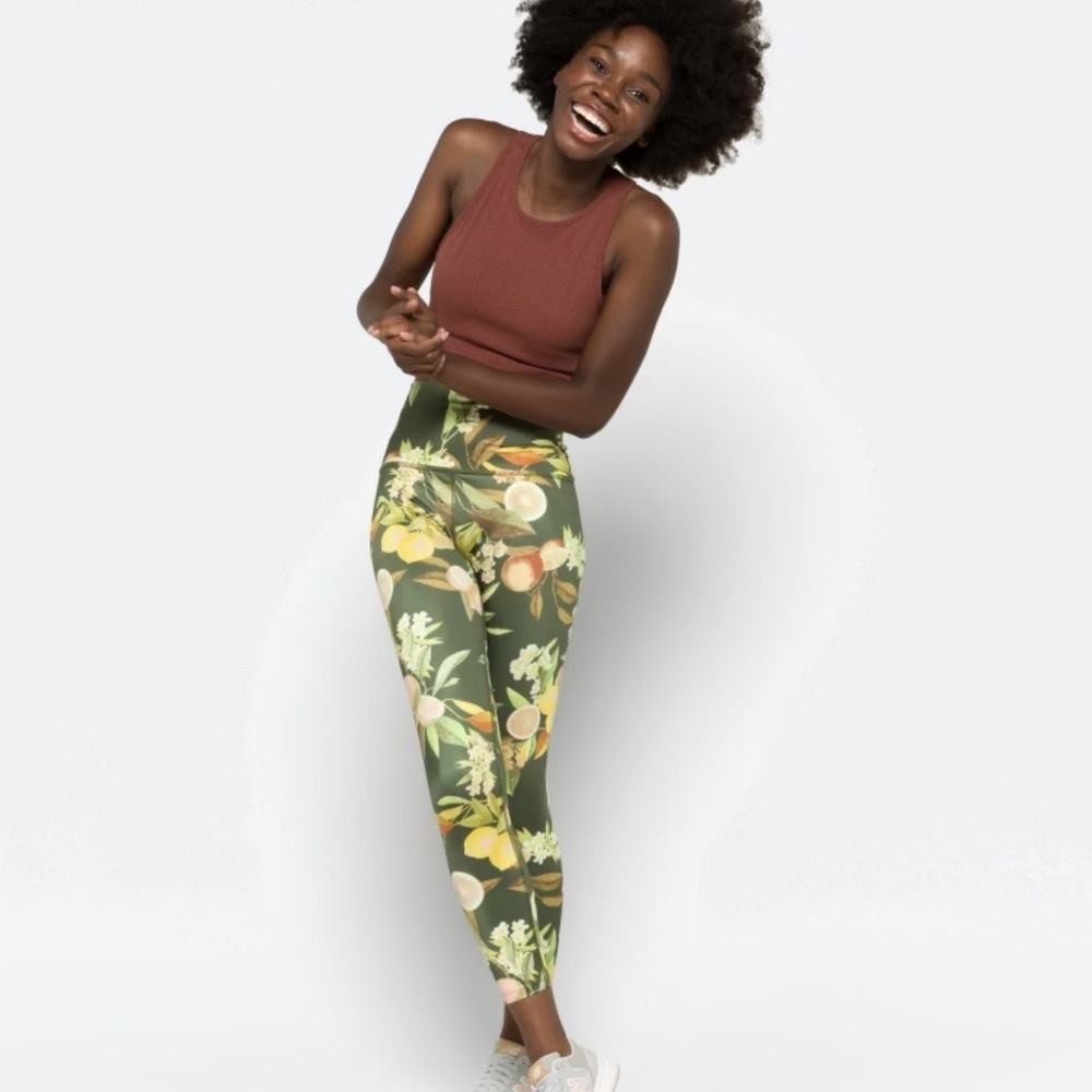 Beyond Yoga Eden Leaf Citrus Green leggings